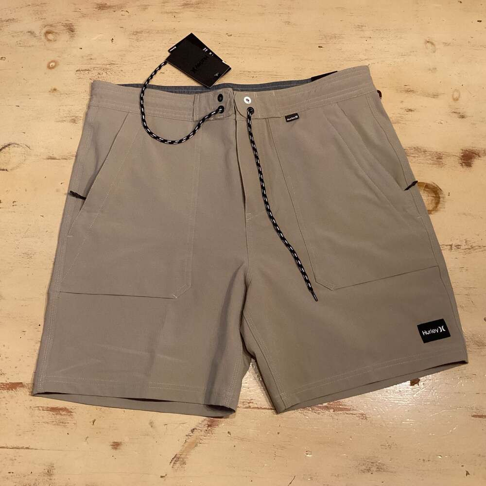 Hurley Phantom 18" Length Stretch Utility Hybrid Shorts - Picture 1 of 3